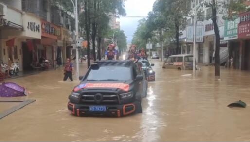 长城保驾 风雨同行：长城炮向暴雨受灾地区用户推出6大关怀服务