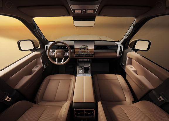 iCAR V27首台量产车下线，超值盲订权益同步解锁