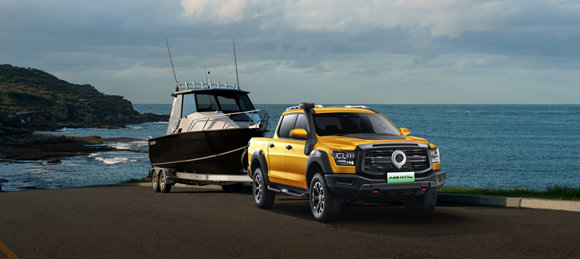 有劲有电，城野自由：山海炮Hi4-T，解锁春节出行的N种幸福可能